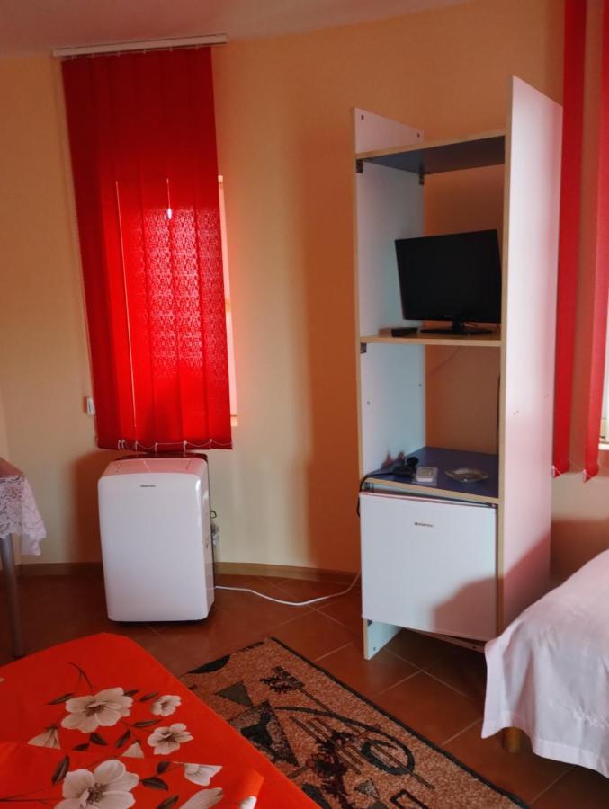 Casa Doina Hotel Douăzeci şi Trei August Kültér fotó